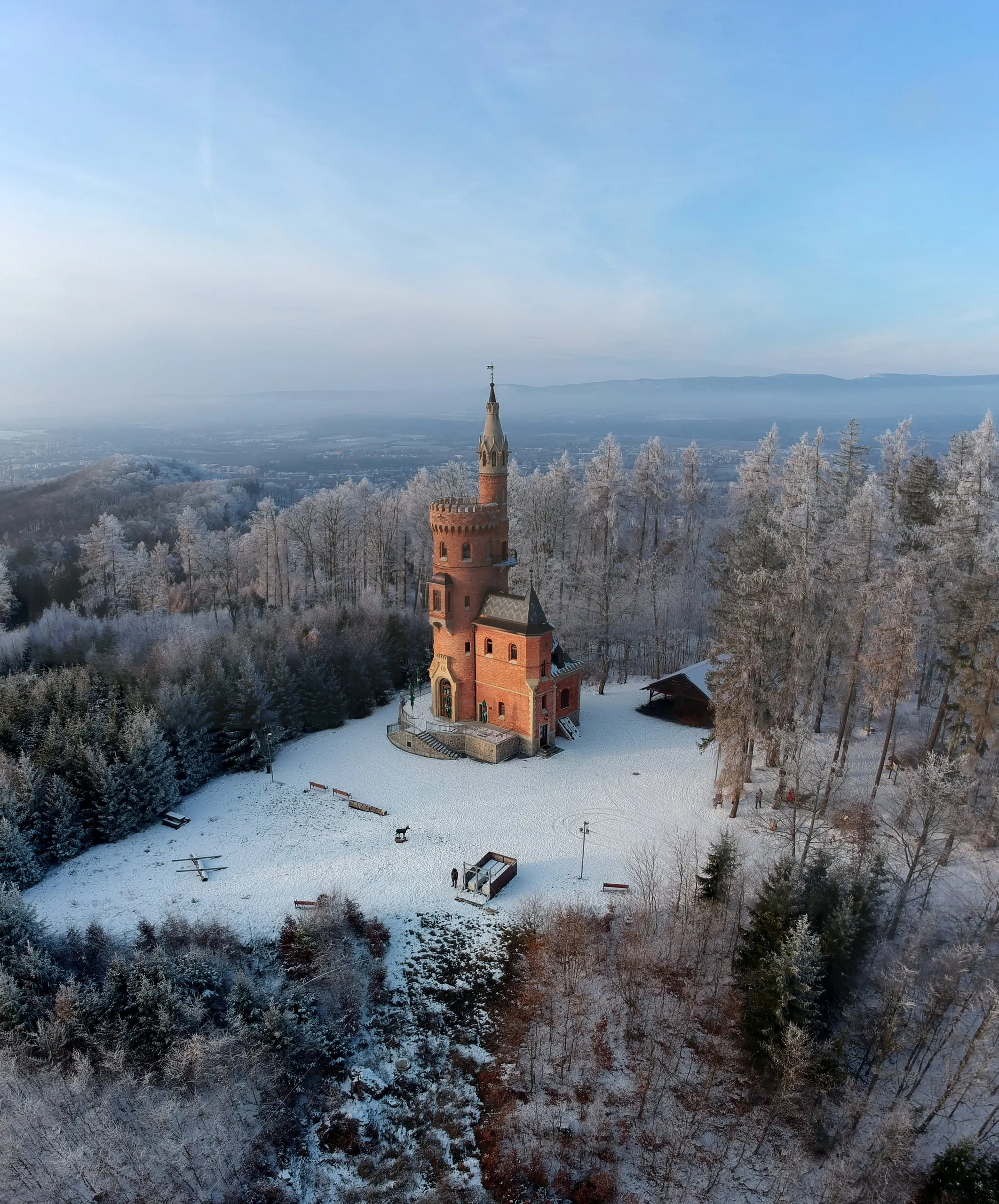 Goethe's Lookout, a brick tower in a snowy clearing among frosted trees